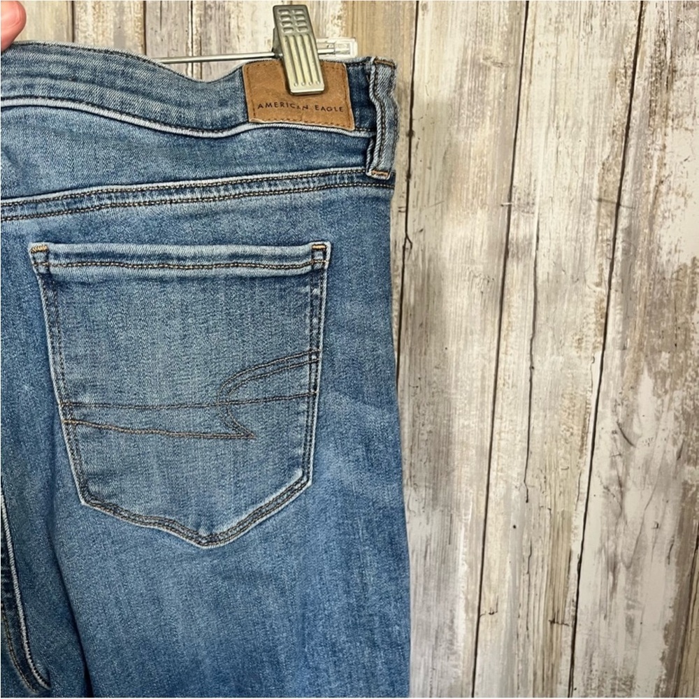 American Eagle Light Wash Long Jegging - Picture 6 of 8